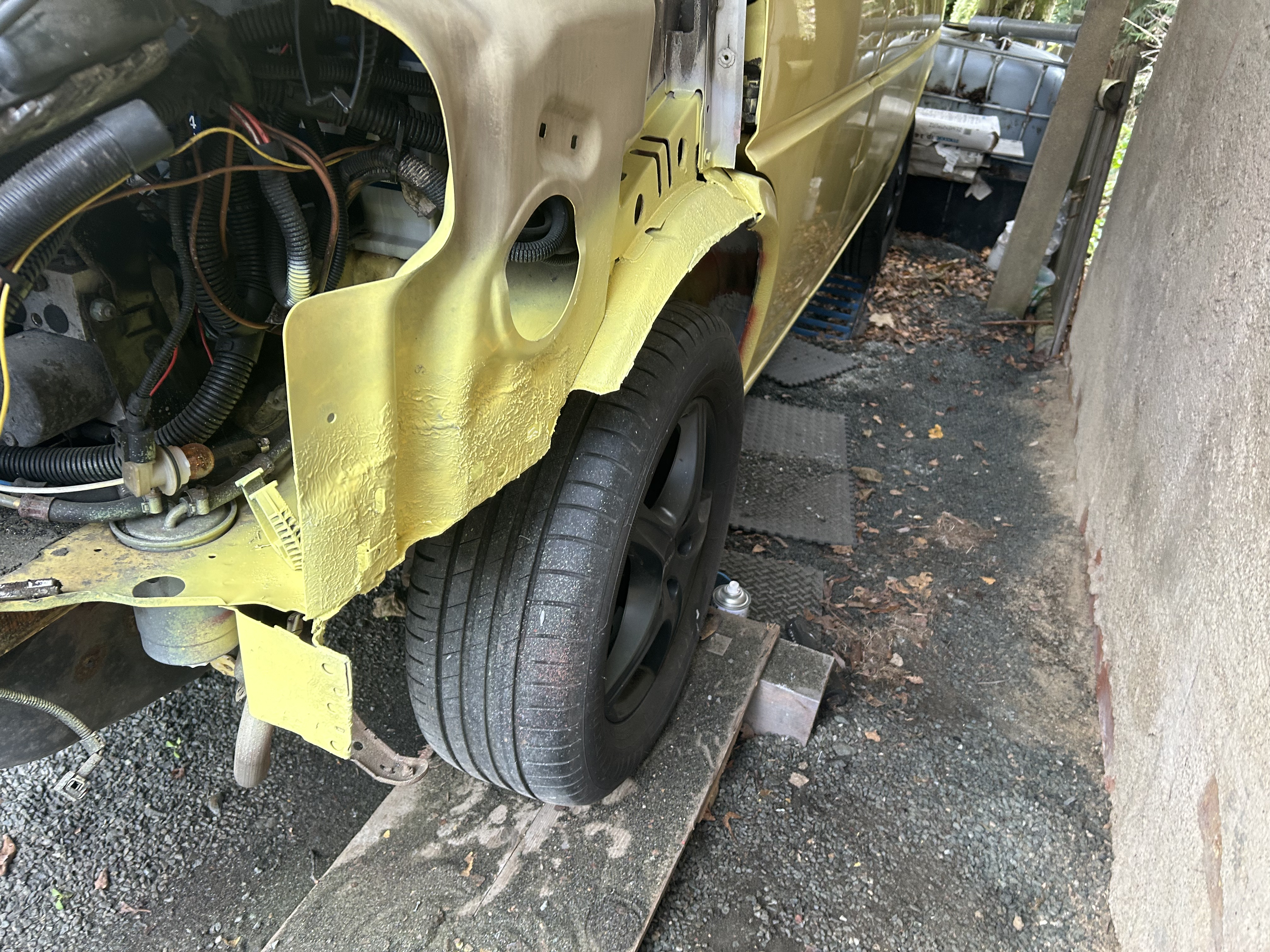 VW T4 Radhausschale vorn Reparaturblech , Dieselfilterblech Fahrerseite ab 1996- Nachbau kein Originalteil