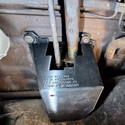 Akustikkapsel / Schalldämmbox für das Schaltgestänge – VW T4 - Nachbau kein Original Akustikkapsel / Schalldämmbox für das Schaltgestänge – VW T4 - Nachbau kein Original